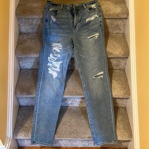American eagle distressed jeans